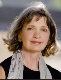 Katherine Neville headshot